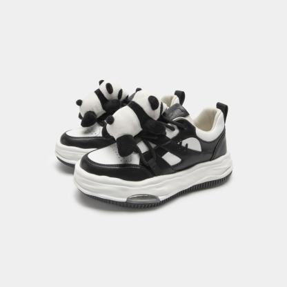 Panda plush sneaker