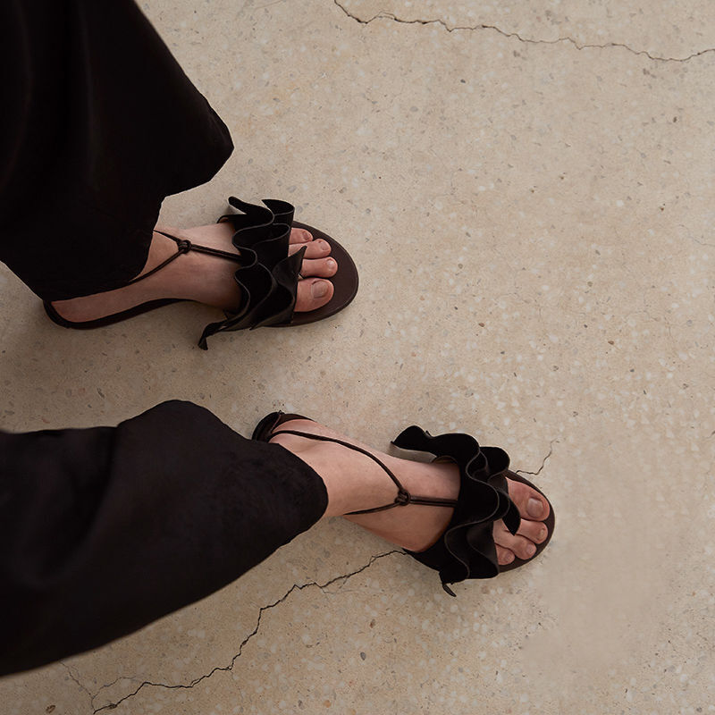 Buckwheat Flip-Flop Sandals