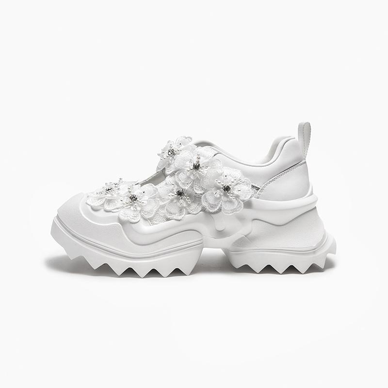Lace flower sneakers
