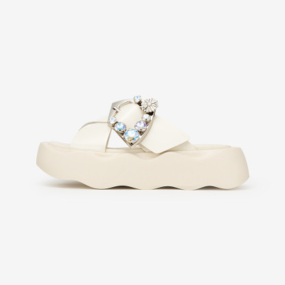 Round-toe rhinestone slide sandals