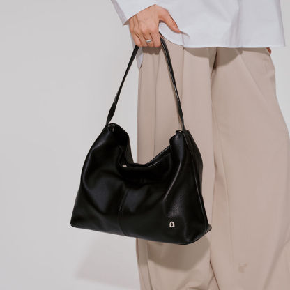 Lazy bag L (LAN LAN Bag)