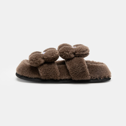 Sweet faux fur sandals