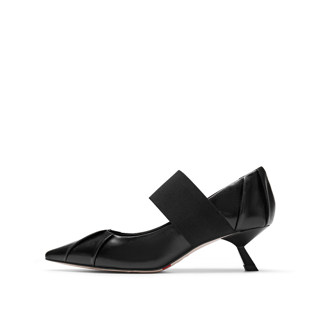 Croissant Mary Jane Heels