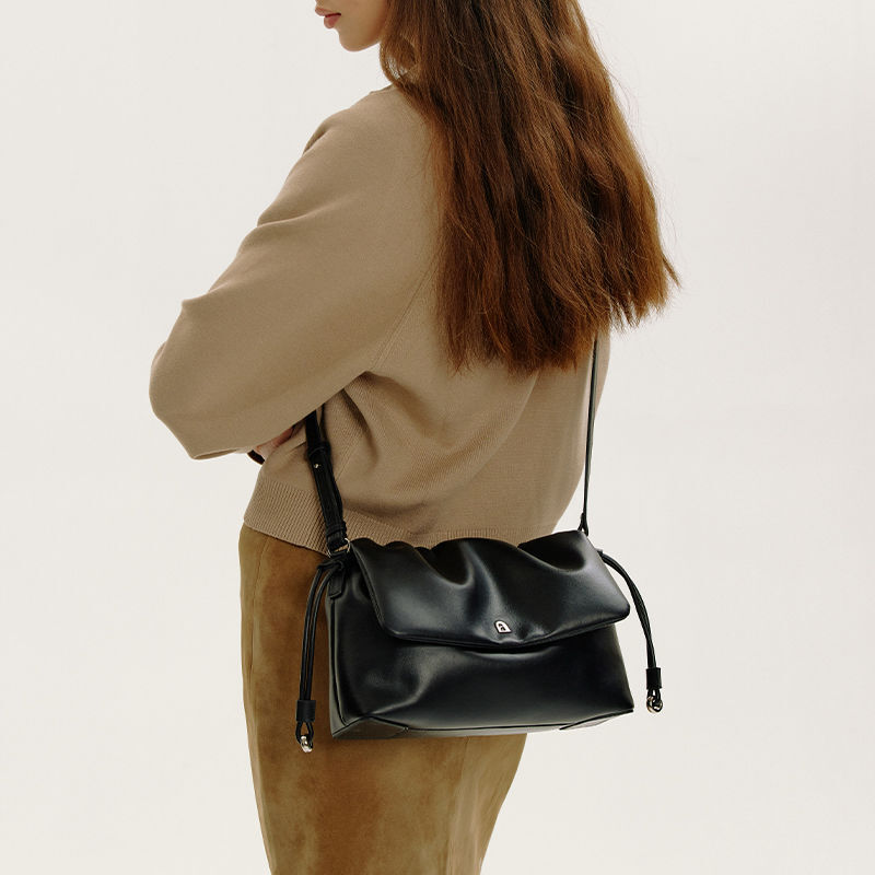Chrip Qiu Qiu Bag