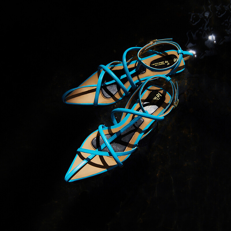 Liberer Strap Sandals
