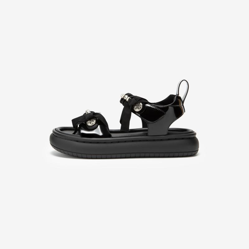 Velcro casual sandals
