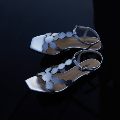 Burnt-Flower Art Sandals