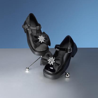 Flower Rhinestone Mary Jane shoes