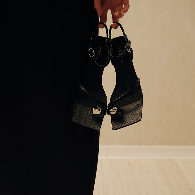 Toe Ring Sandals