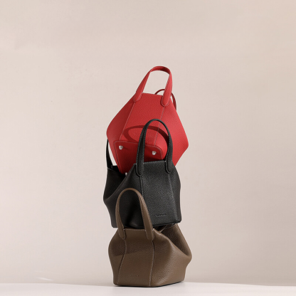 Commuter Bucket Bag