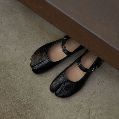 Brigid Mary Jane split-toe shoes