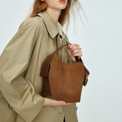 Ticket Fortune Bucket Bag