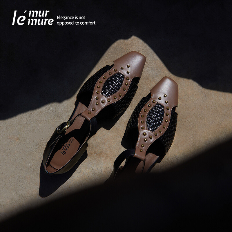 Facile studded woven sandals