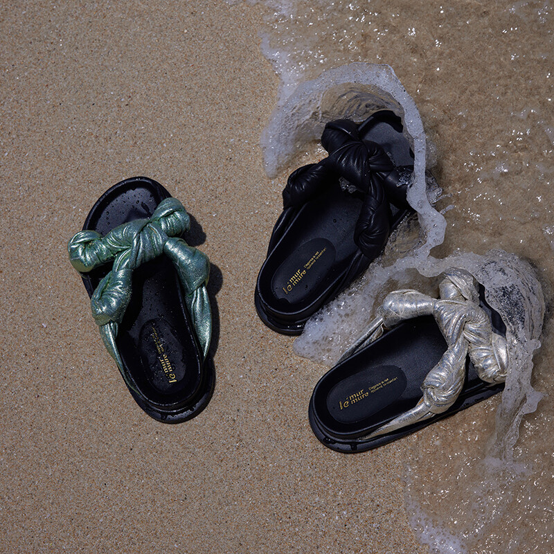 Bow tie slippers