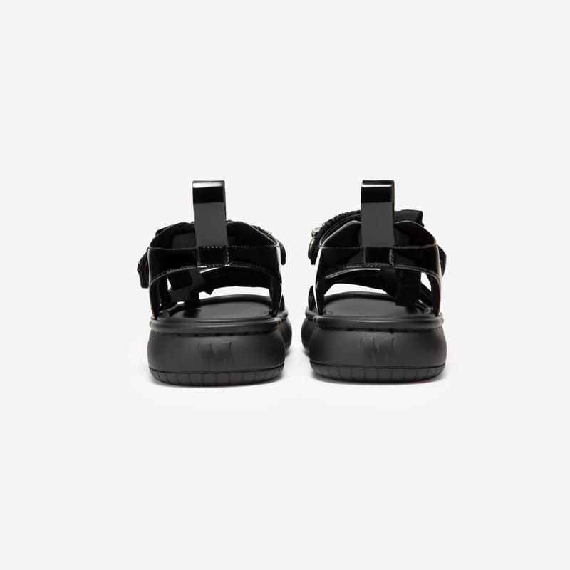 Velcro casual sandals