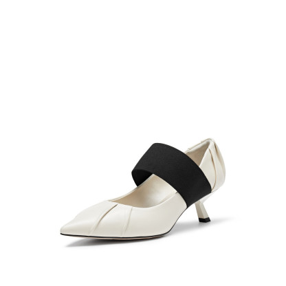 Croissant Mary Jane Heels
