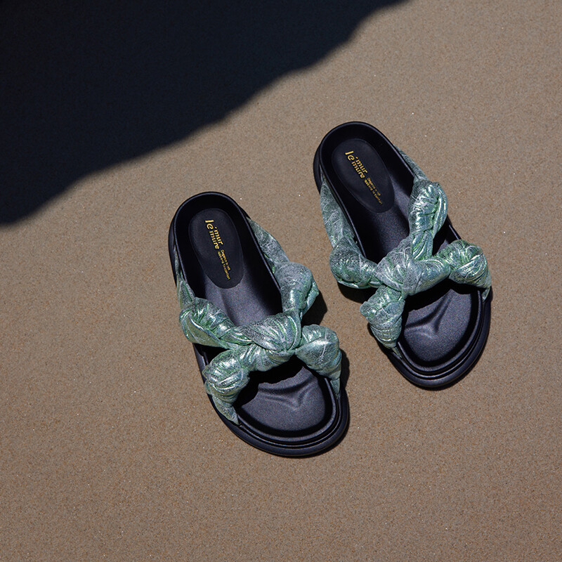 Bow tie slippers