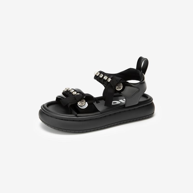 Velcro casual sandals
