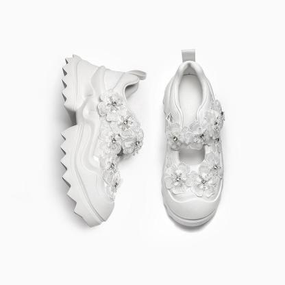 Lace flower sneakers