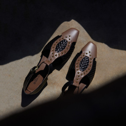 Facile studded woven sandals