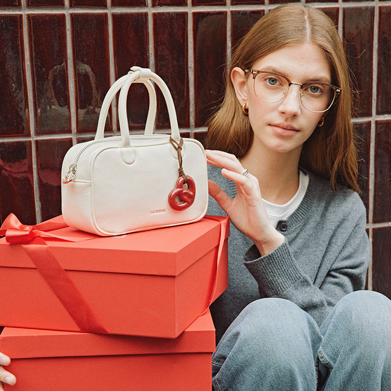 Small Shed Bag