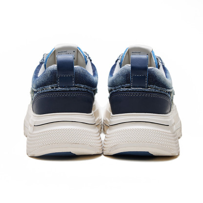 Ensemble denim canvas shoes