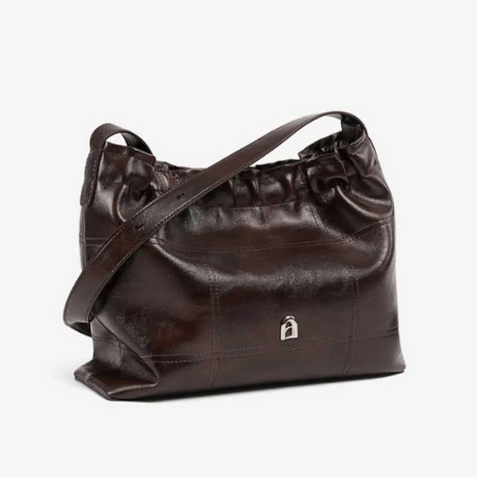 Pleated Leather Totebag 