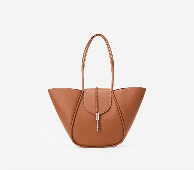Archer Tote Bag