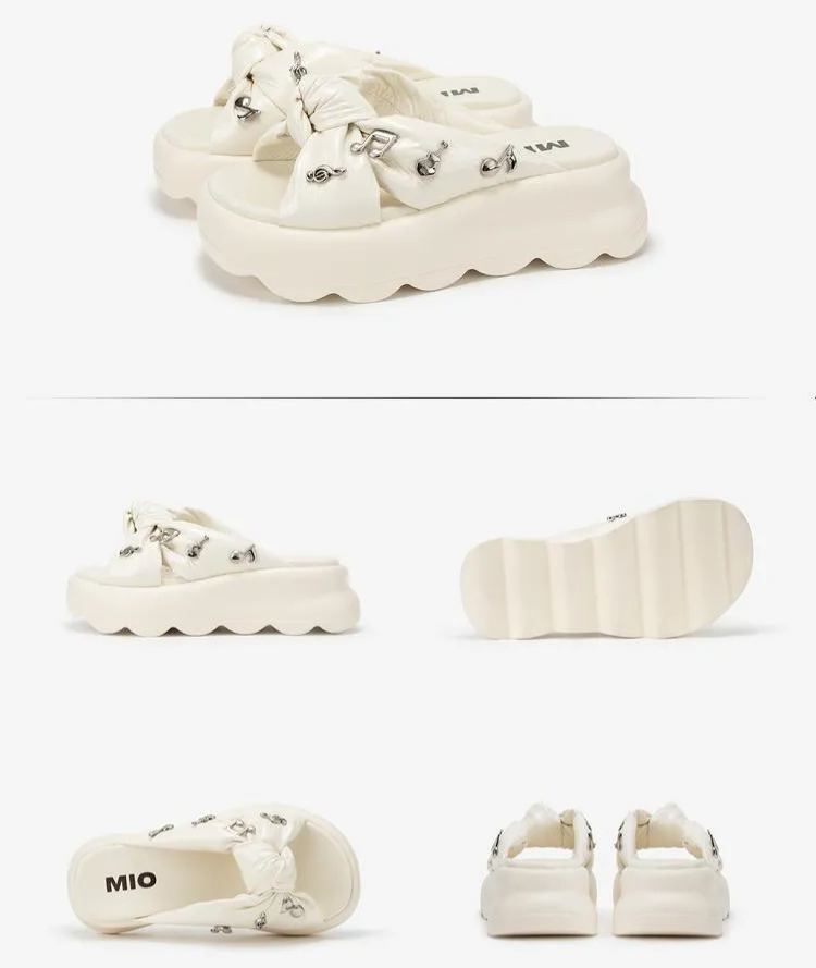 Casual slide sandals
