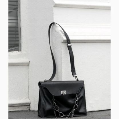  Messenger Bag with Volume