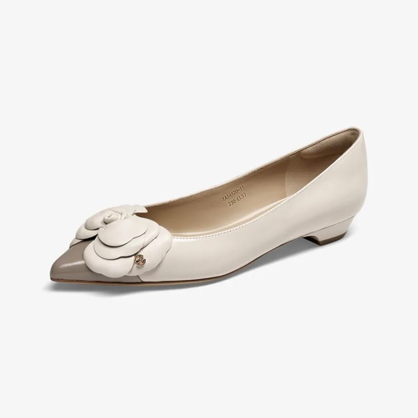 Camellia Flat Shoes