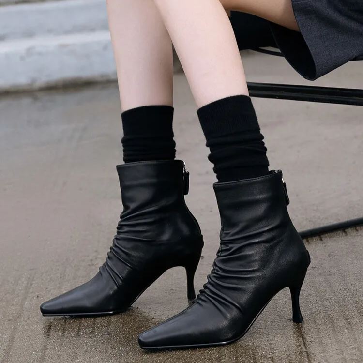 Wrinkled Stiletto Boots