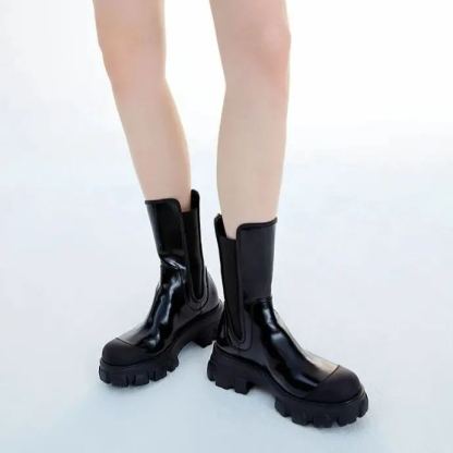  Chelsea Chunky Boots