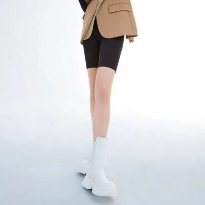  Chelsea Chunky Boots