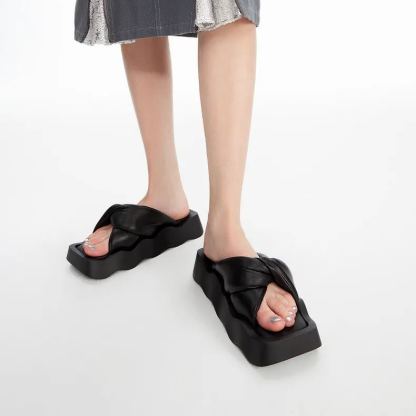Wave knot platform Sandals