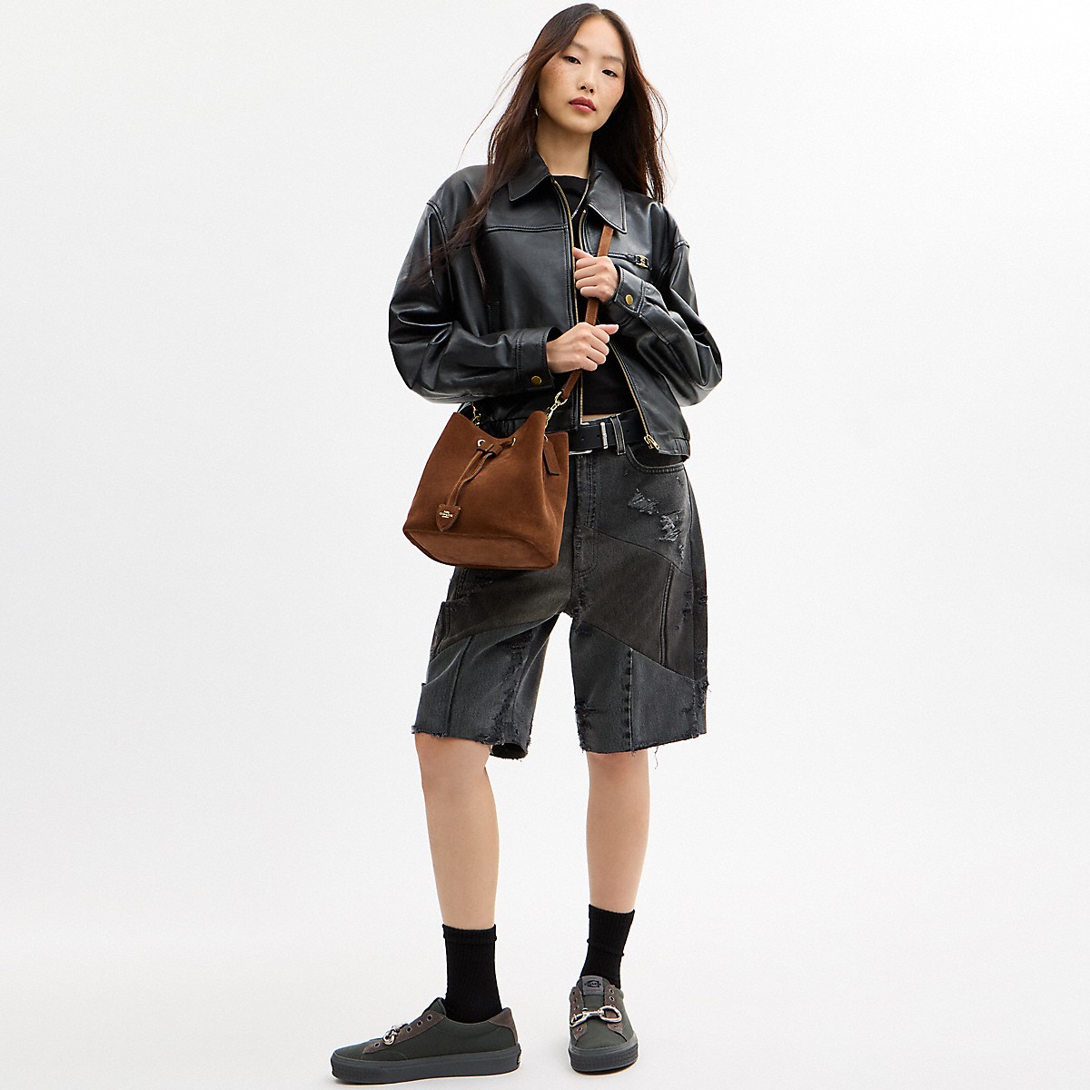 [U] COACH ROWAN BUCKET BAG, SUEDE/GOLD/WARM BROWN, CFP33-IMWBR (UC19)