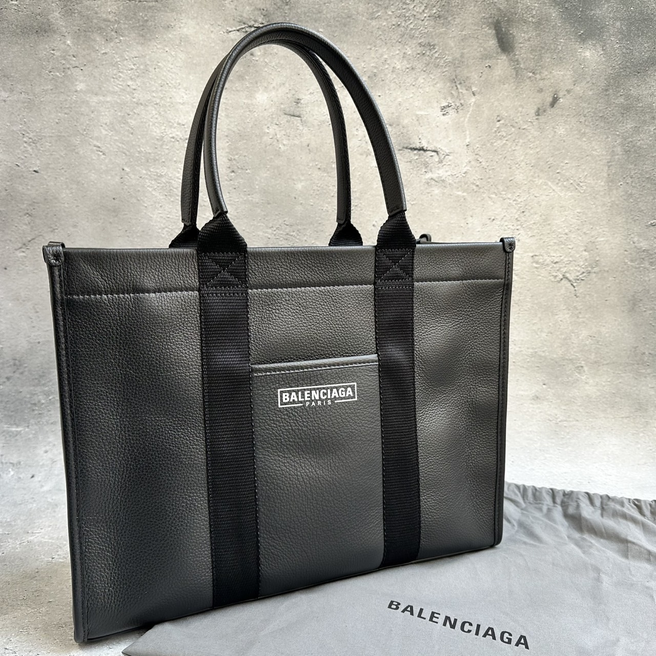 BALENCIAGA ハードウェア レザー トート バッグ