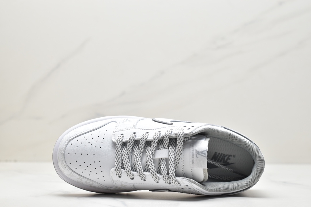 【新作発売】♪超入手困難Louis Vuitton x Nike Air Force1 ナイキ ルイ ヴィトン ジョイント シューズ ホワイトグレー