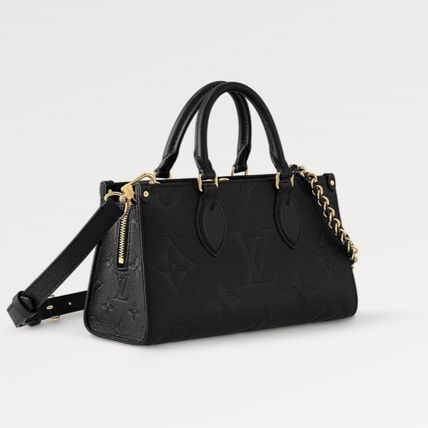 【ジップ付きで実用的♪】ルイヴィトン オンザゴー ショルダー