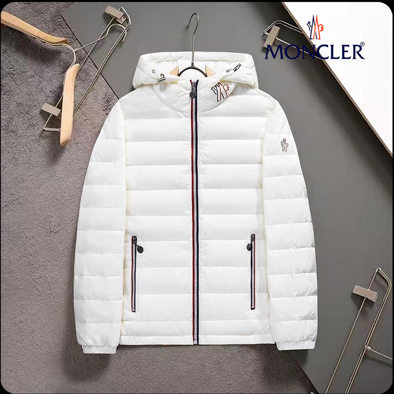 MONCLER ショート丈ダウンジャケット メンズ