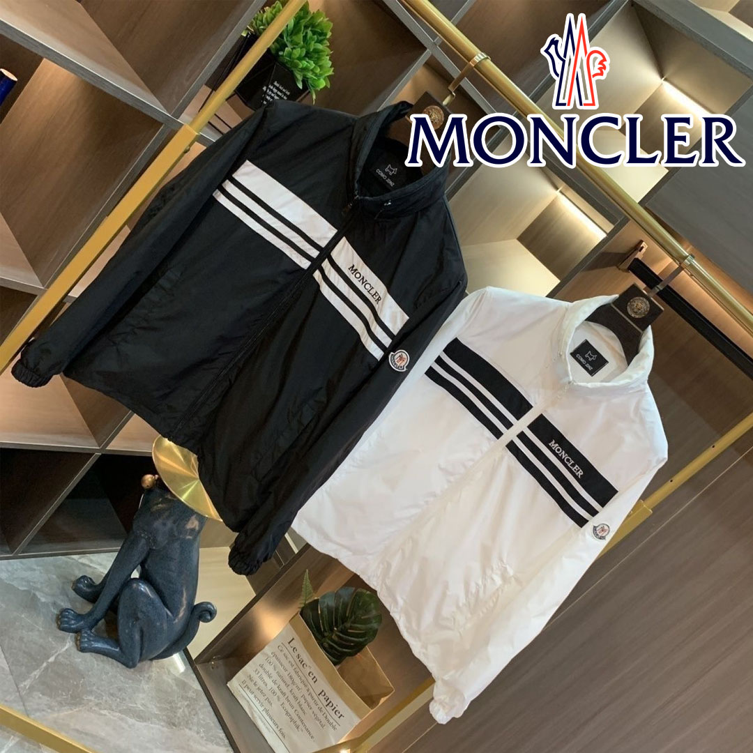 【MONCLER】   メンズ 超軽量ナイロンジャケット *先着順