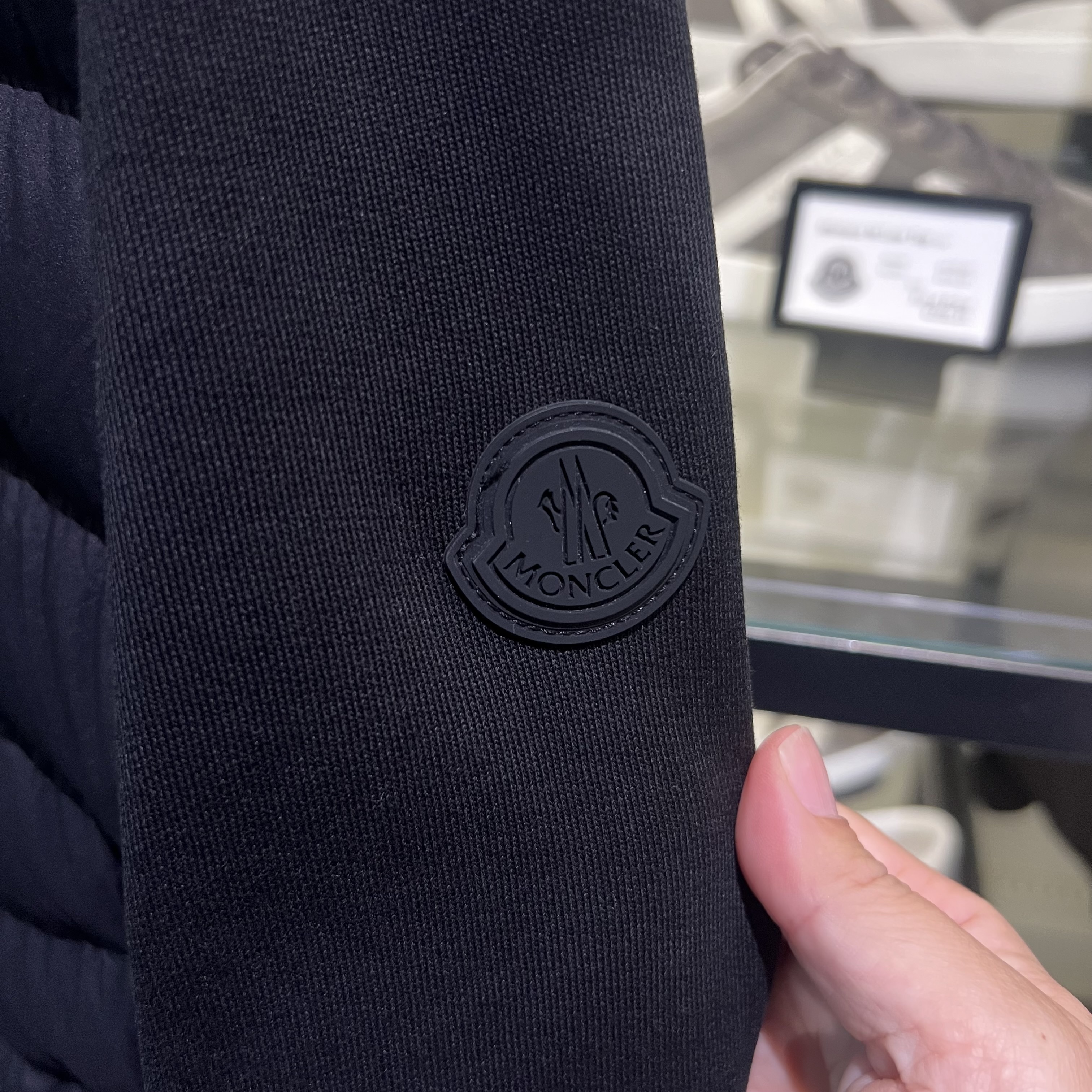 【MONCLER】セール！ZIP UP カーディガン ブラック