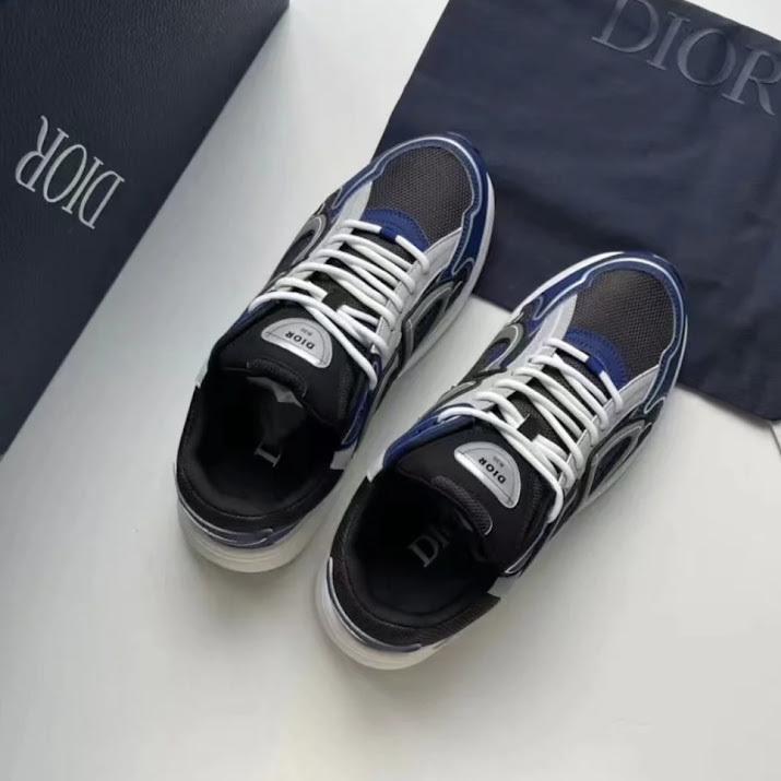 【印象的な1足♪】Dior ロートップ トレーナー B30 スニーカー