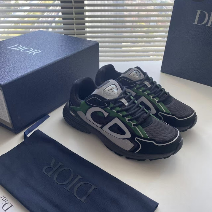 【印象的な1足♪】Dior ロートップ トレーナー B30 スニーカー