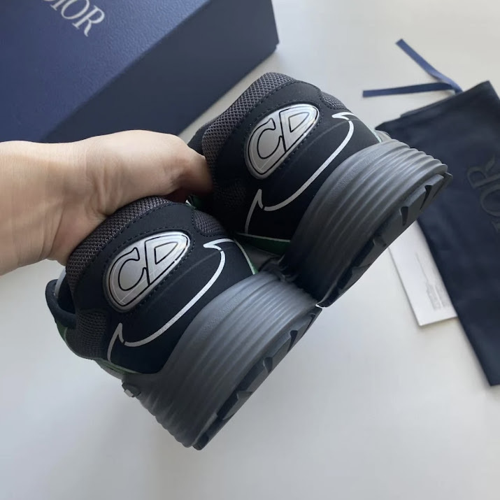 【印象的な1足♪】Dior ロートップ トレーナー B30 スニーカー