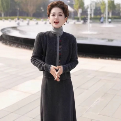 เสื้อสเวตเตอร์แขนยาวหรูหรา