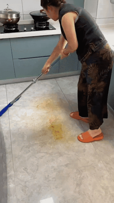 【干湿两用】扫灰专家魔术拖把套装_16-1.gif