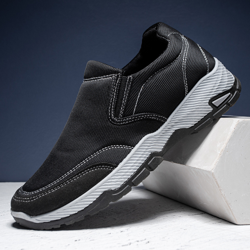 รองเท้าเดินป่าแบบสวม พื้นหนา น้ำหนักเบา ระบายอากาศได้ดี