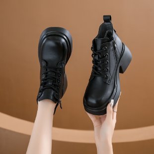 新款真皮馬丁靴