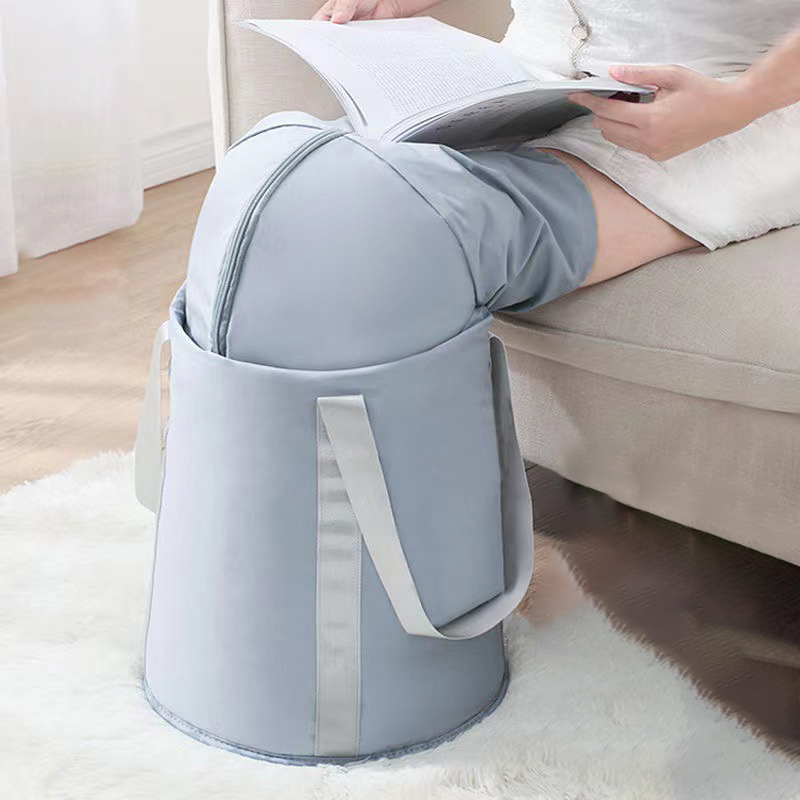 Collapsible thermostatic foot soaking bucket